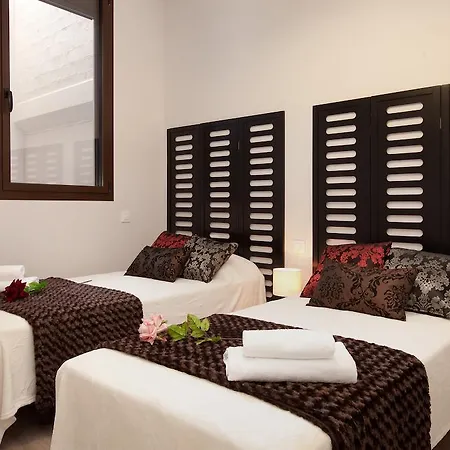 דירה Apbcn Eixample Center ברצלונה